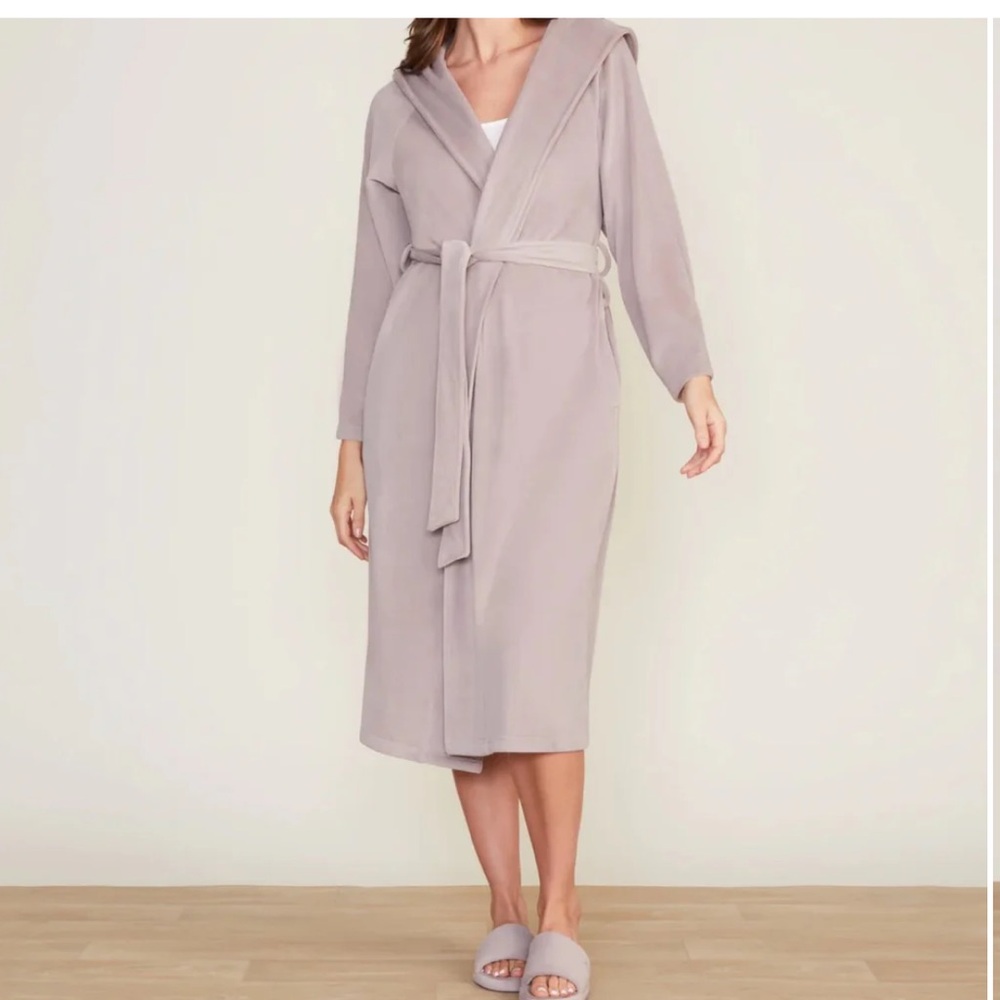 Barefoot dreams luxe chic hooded robe NWT